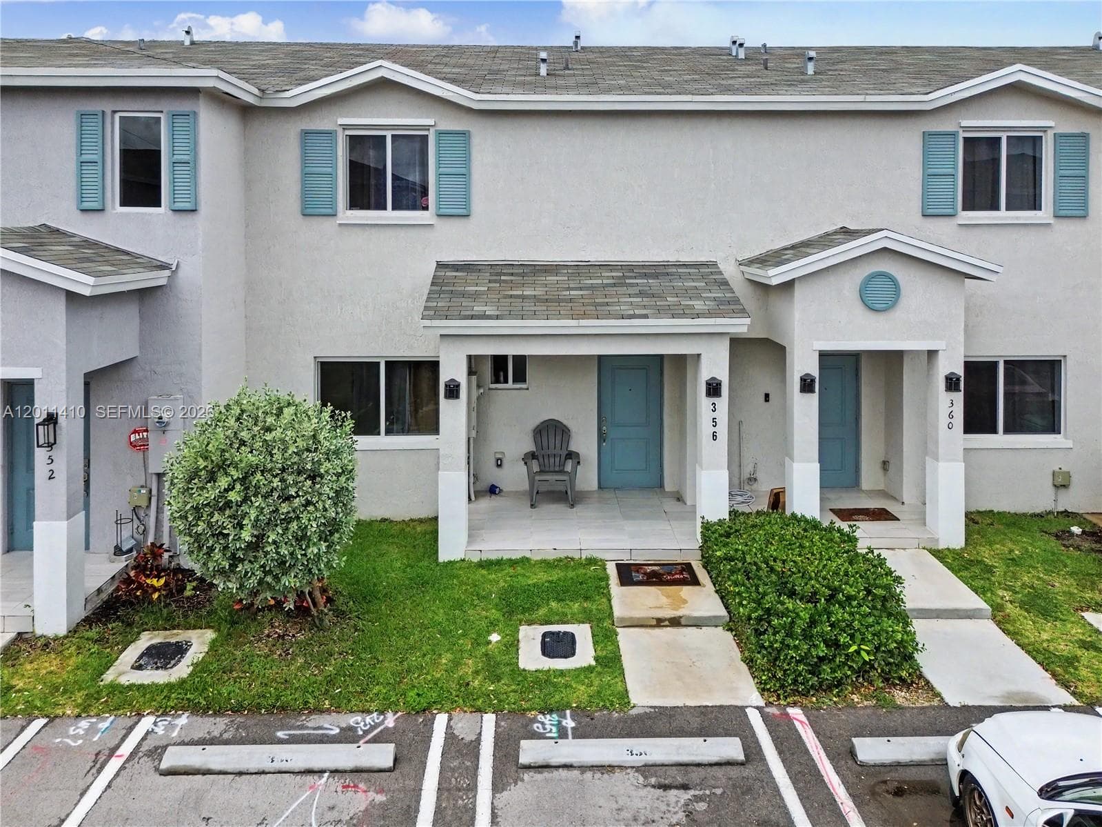 356 NW 12th Pl, Florida City FL 33034 photo 2