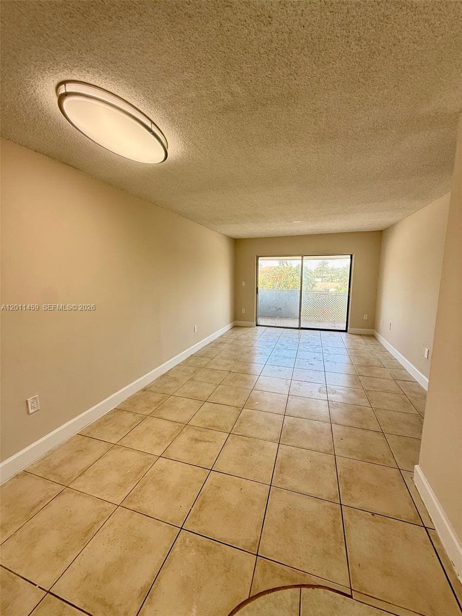 1755 W 60th St # D312, Hialeah FL 33012 photo 4