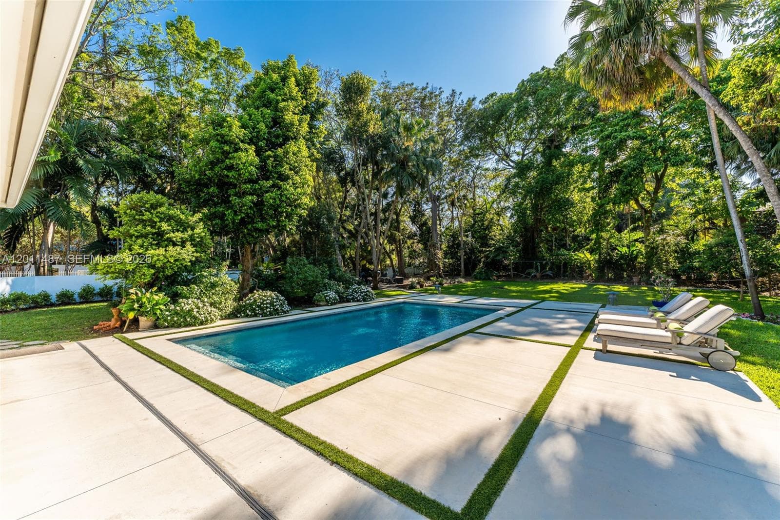 4901 Hammock Park Dr, Coral Gables FL 33156 photo 3