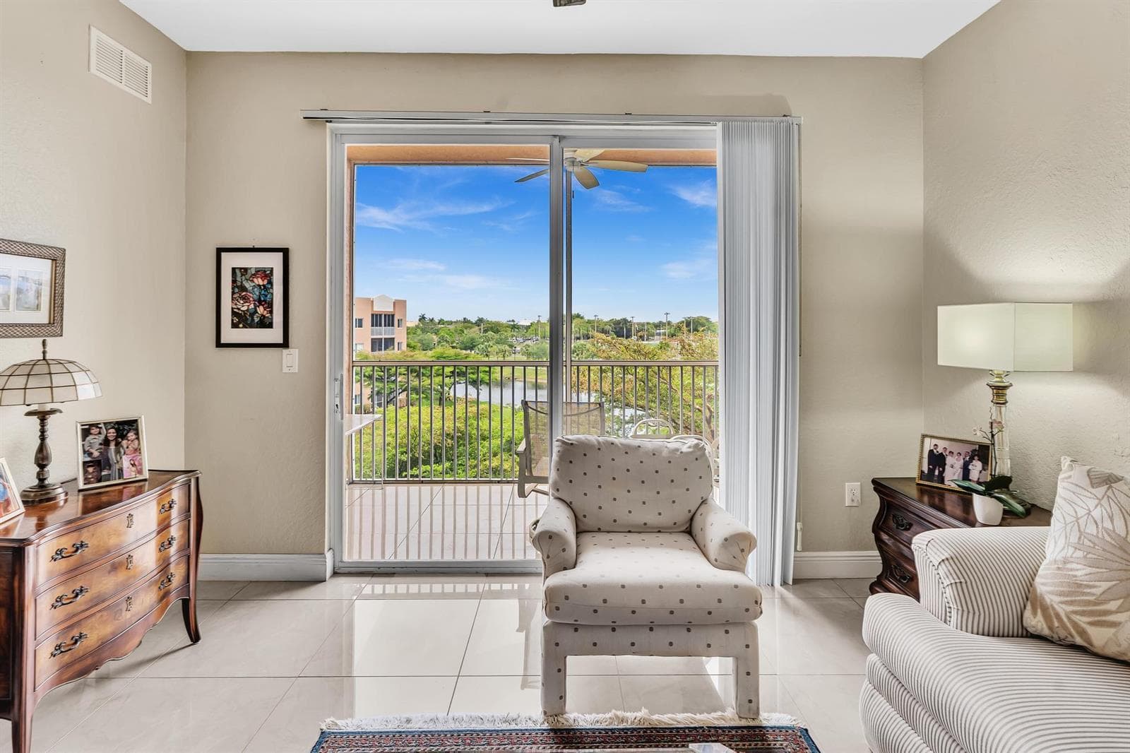 7735 Yardley Drive # 406, Tamarac FL 33321 photo 3