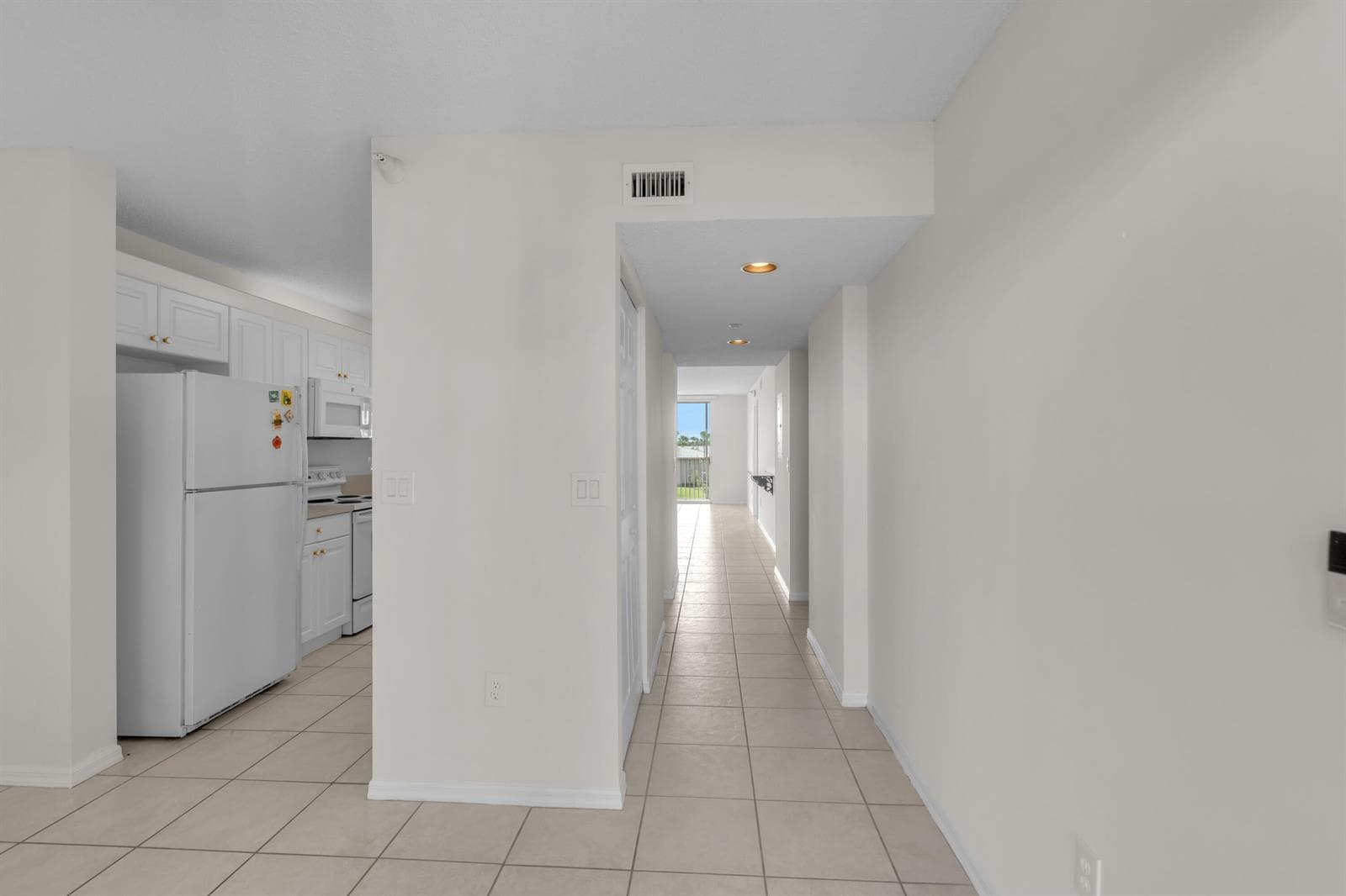 7763 Southampton Terrace # 405, Tamarac FL 33321 photo 4