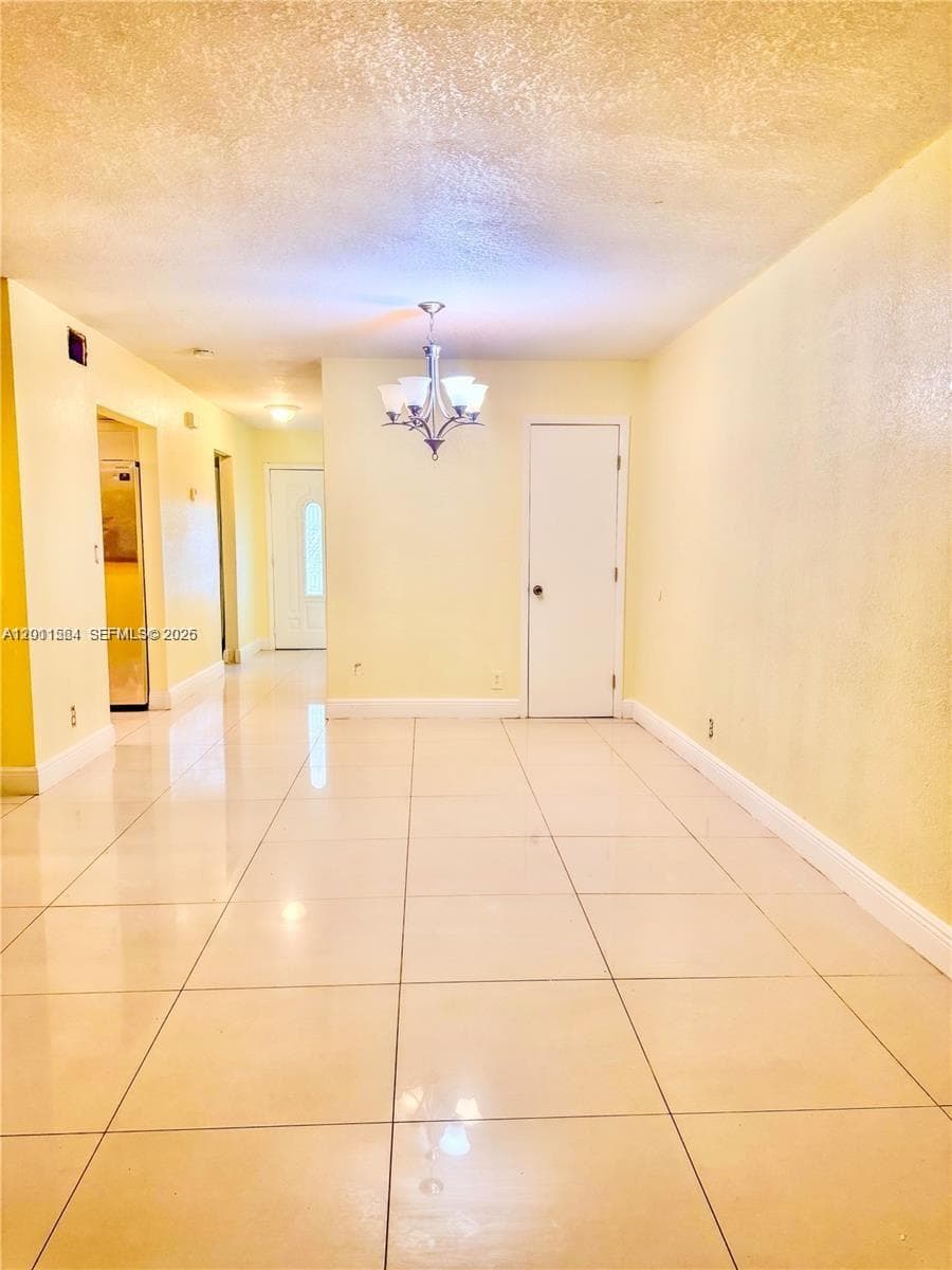 906 SW 74th Ave, North Lauderdale FL 33068 photo 5