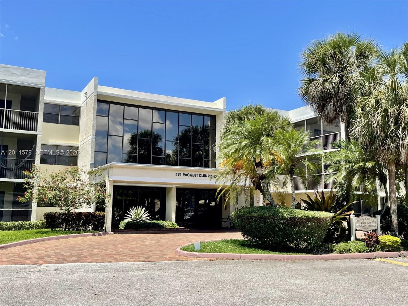 491 Racquet Club Rd # 303, Weston FL 33326