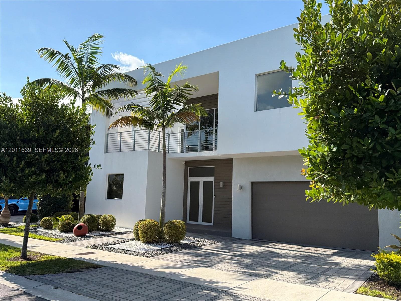 9980 NW 74th Ter, Doral FL 33178