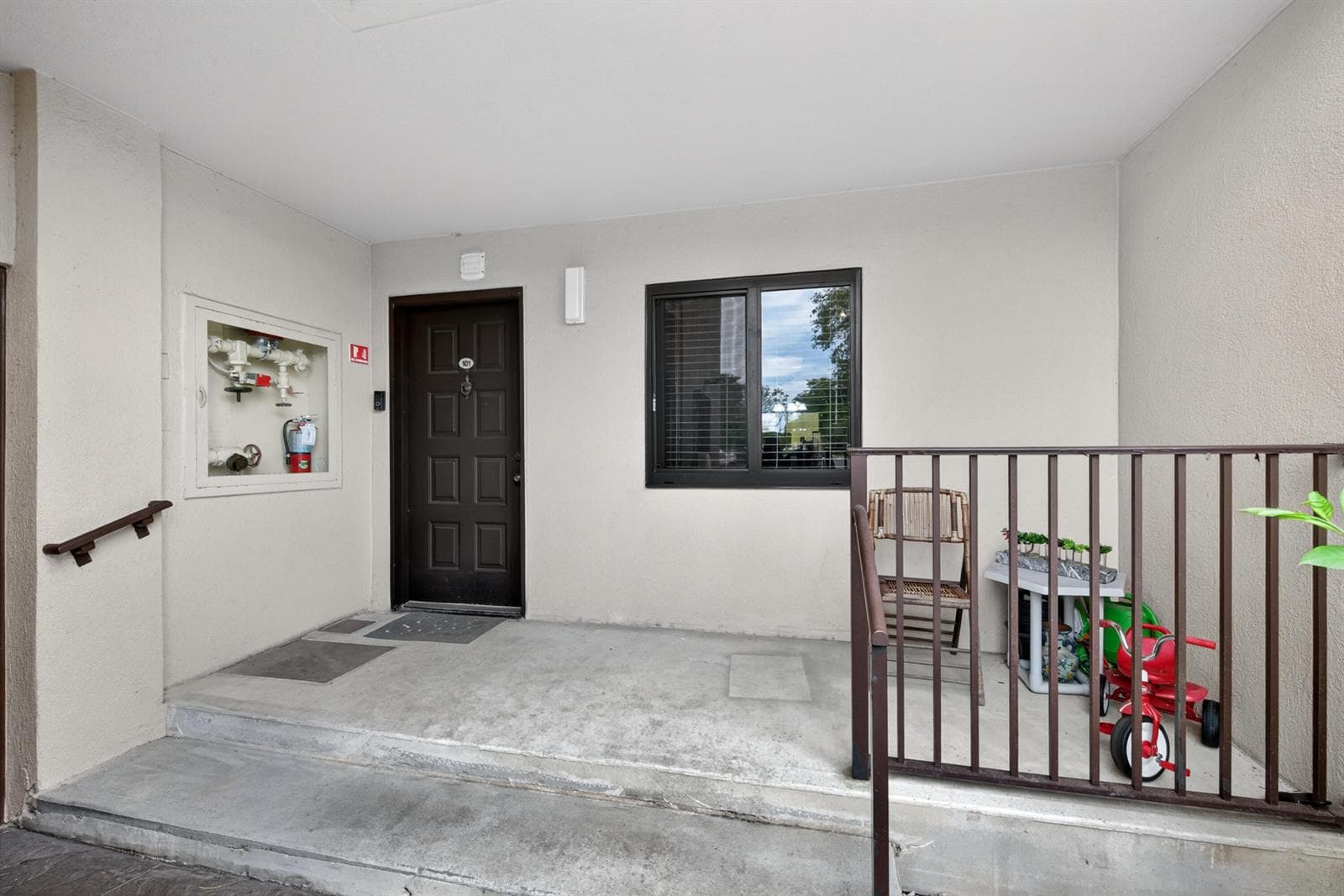 2200 S Cypress Bend Drive # 101, Pompano Beach FL 33069 photo 4