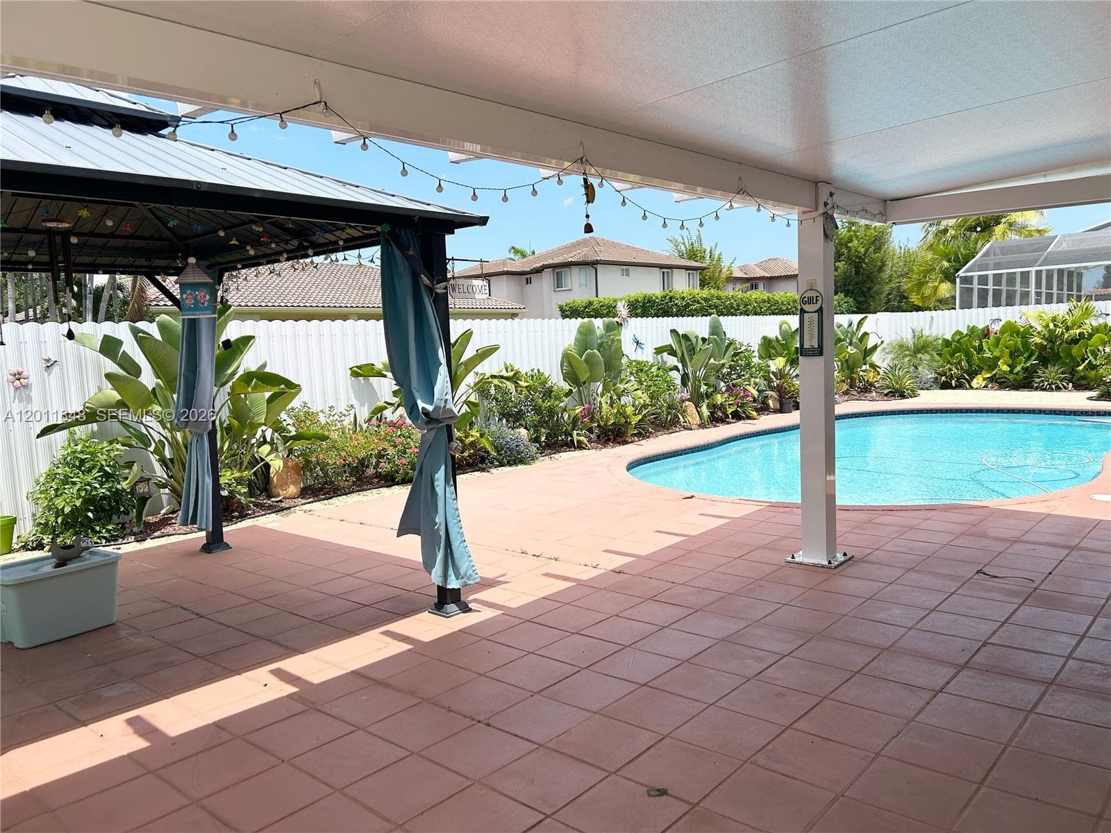 13931 SW 156th Ter, Miami FL 33177 photo 2