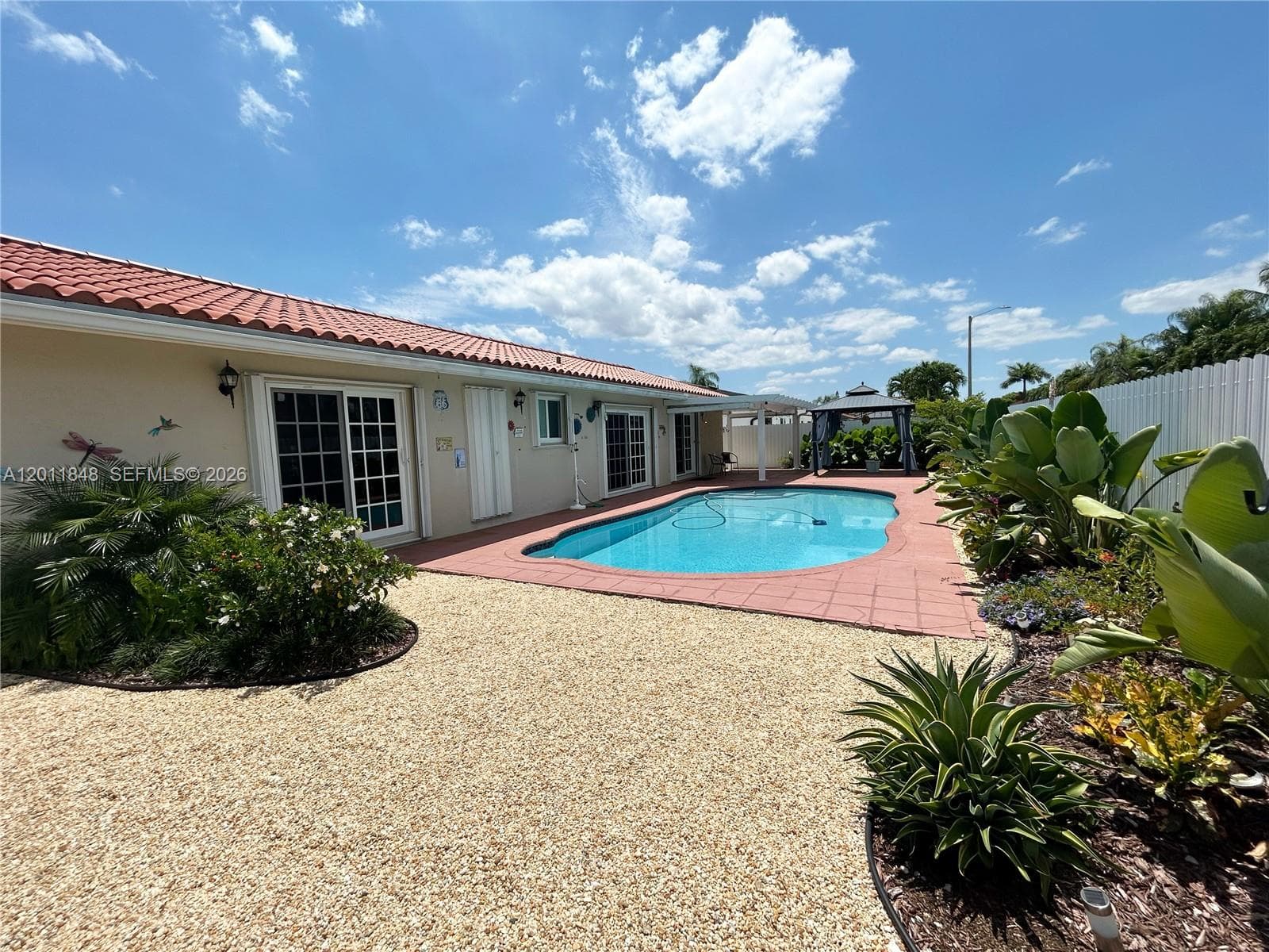 13931 SW 156th Ter, Miami FL 33177 photo 3