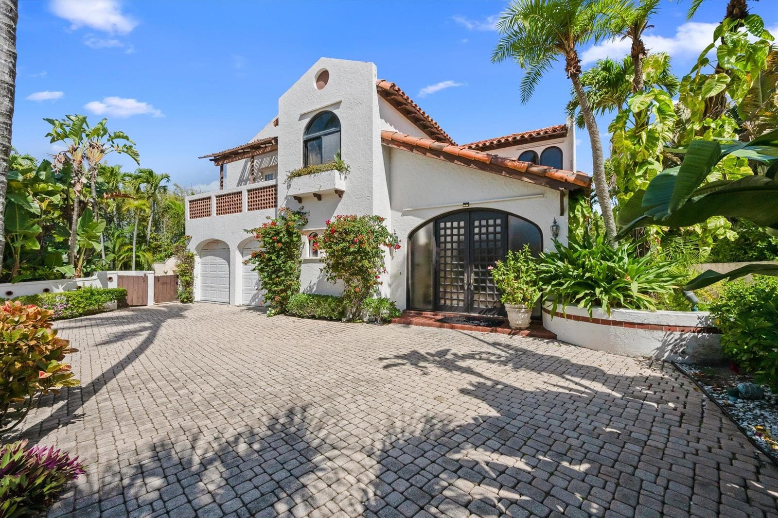 23 Sloans Curve Drive, Palm Beach FL 33480