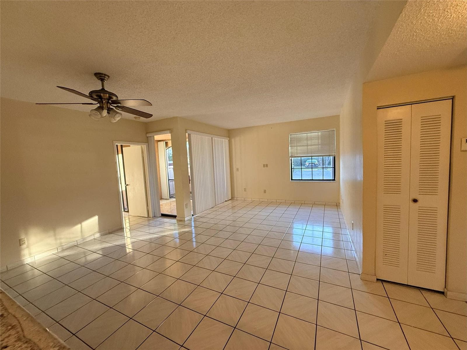 12060 NW 11th Street # 12060, Pembroke Pines FL 33026 photo 4
