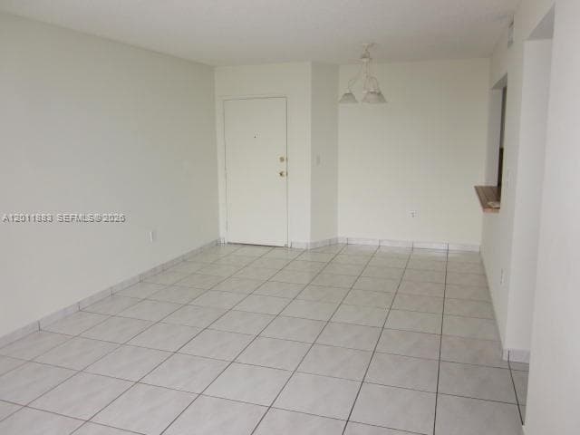 8201 NW 8th St # 1-414, Miami, FL 33126 photo 3