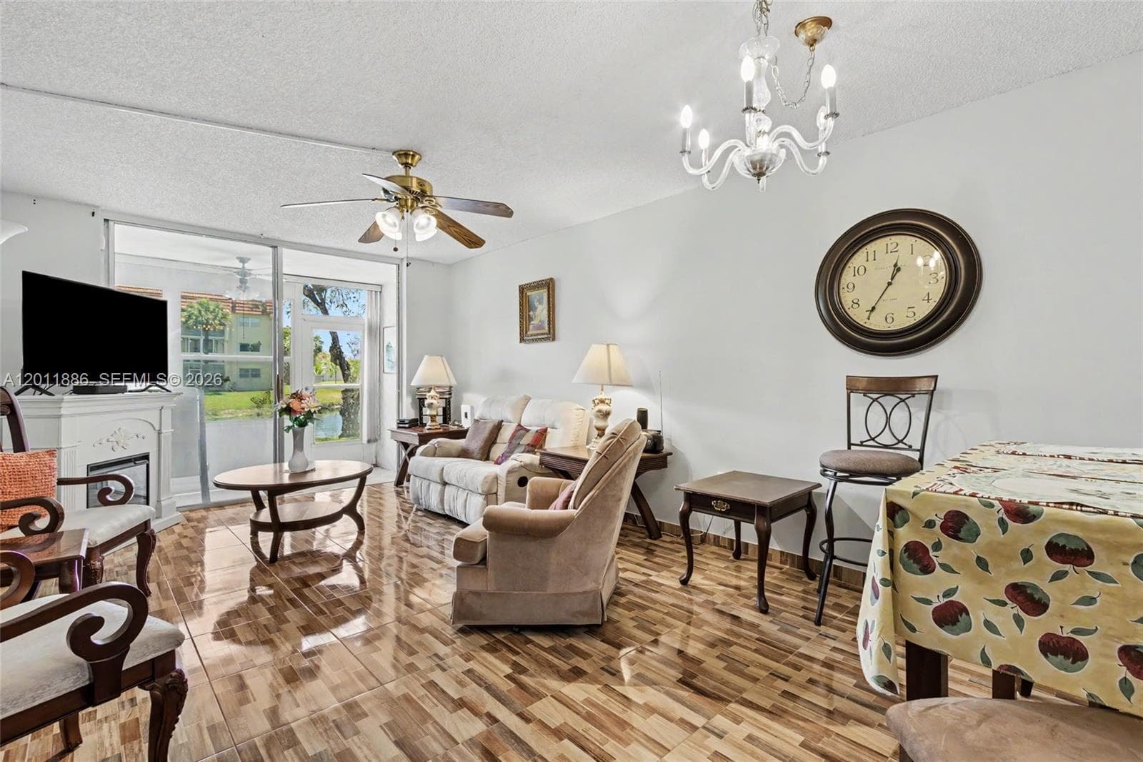 2831 E Sunrise Lakes Dr # 105, Sunrise FL 33322 photo 2