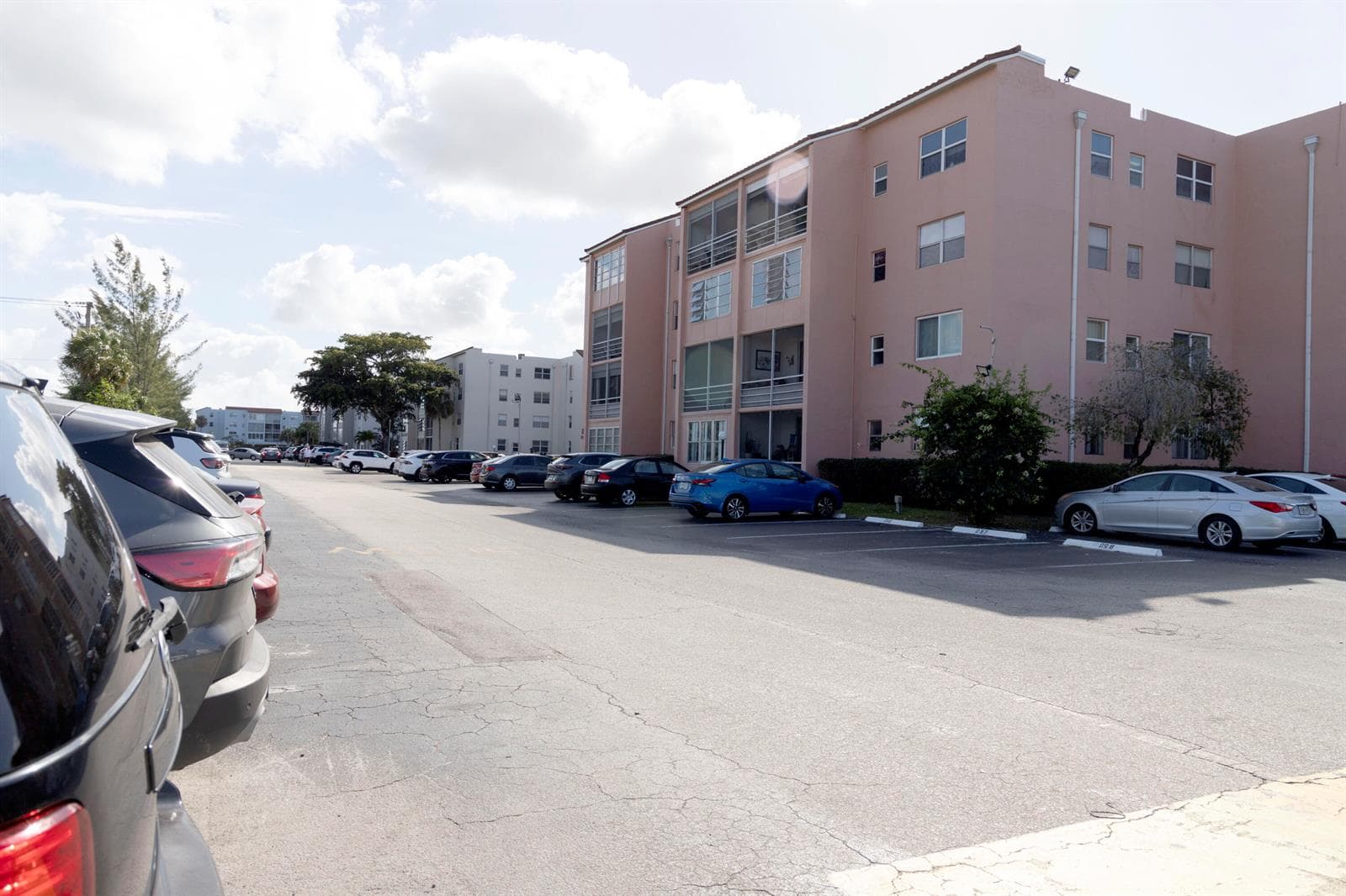 2851 Somerset Drive, Lauderdale Lakes FL 33311 photo 2