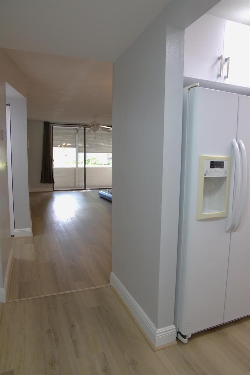 2851 Somerset Drive, Lauderdale Lakes FL 33311 photo 4