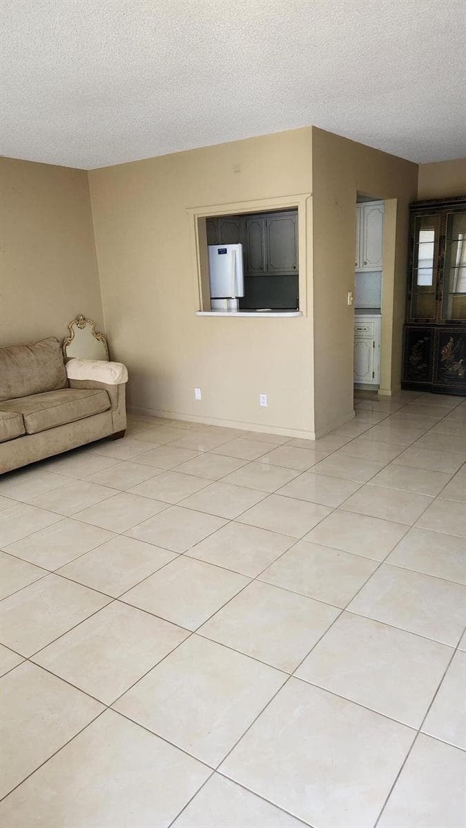 102 Andover D, West Palm Beach FL 33417 photo 3