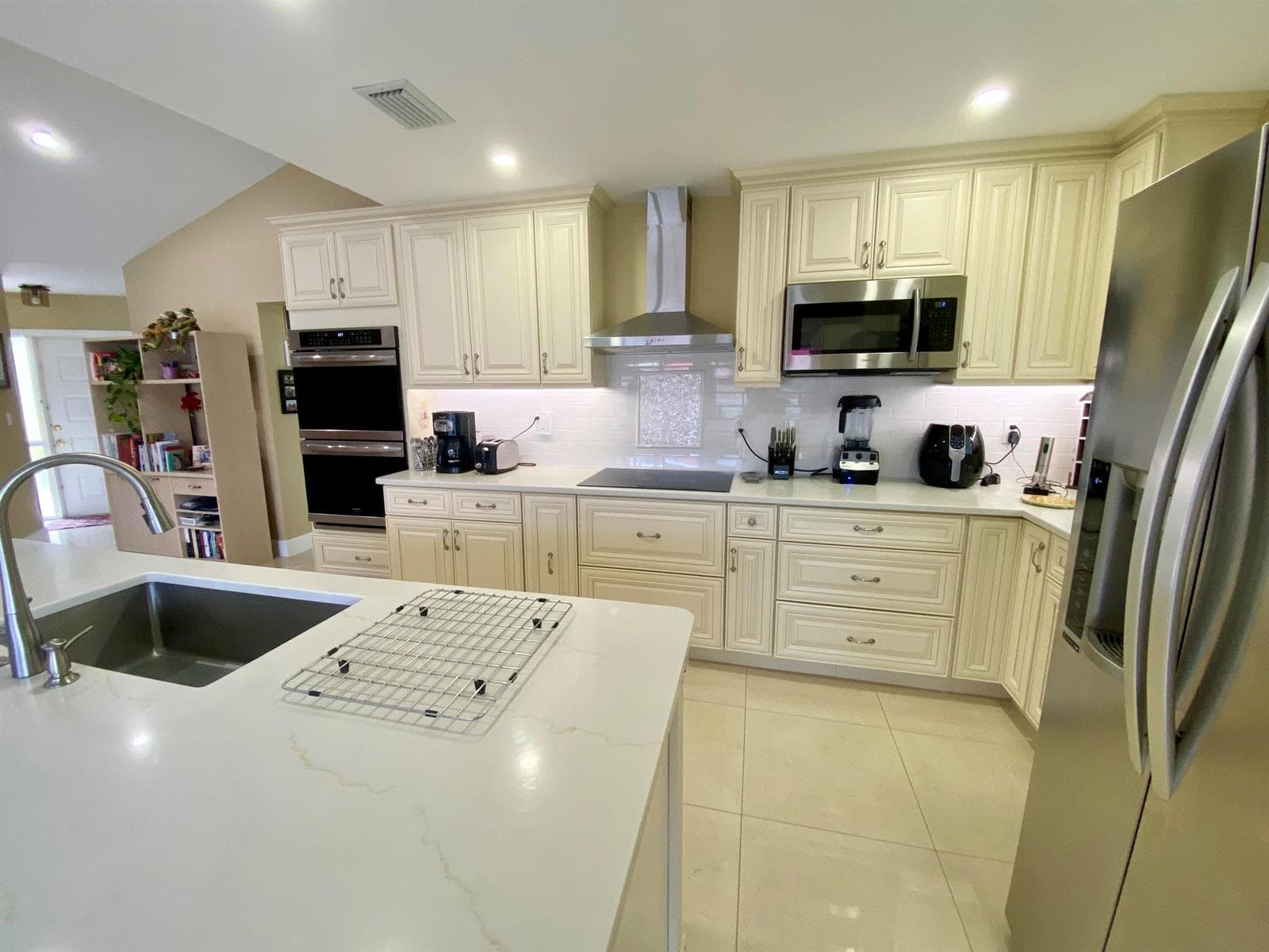 1127 E Seminole Avenue # 13d, Jupiter FL 33477 photo 3