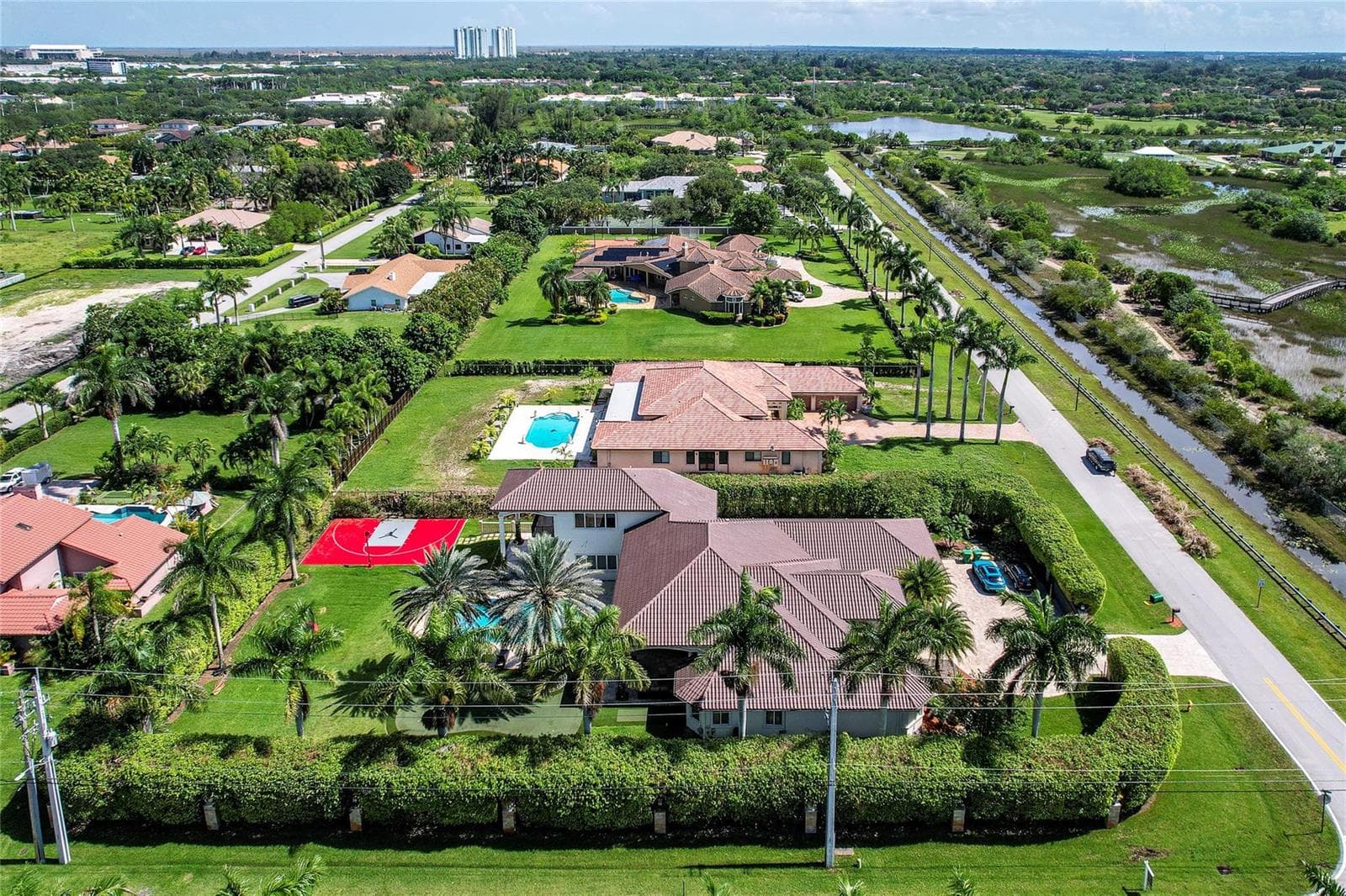 1203 NW 121st Avenue, Plantation FL 33323 photo 2