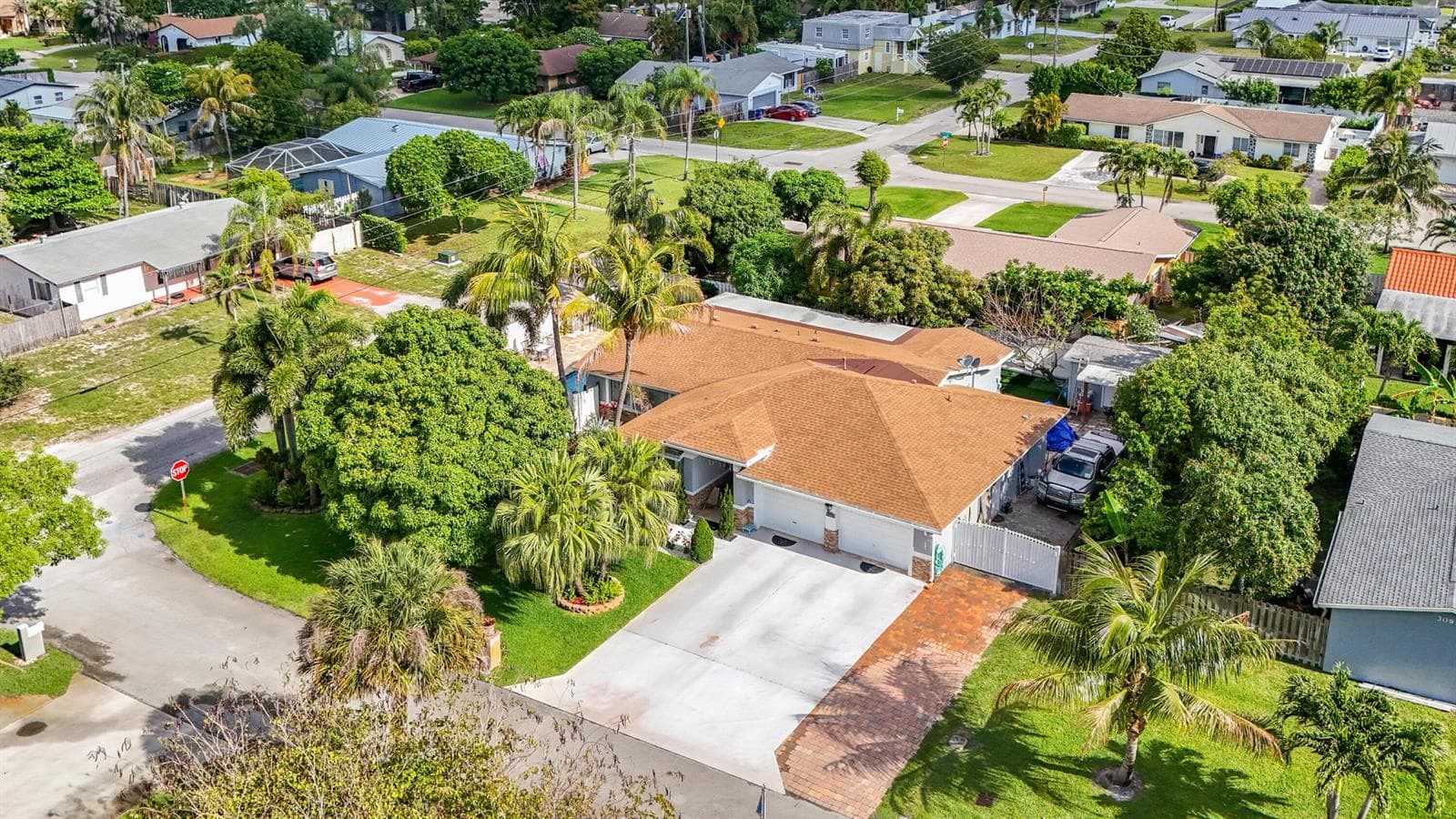 3119 Indian Trail, Lake Worth FL 33462 photo 3