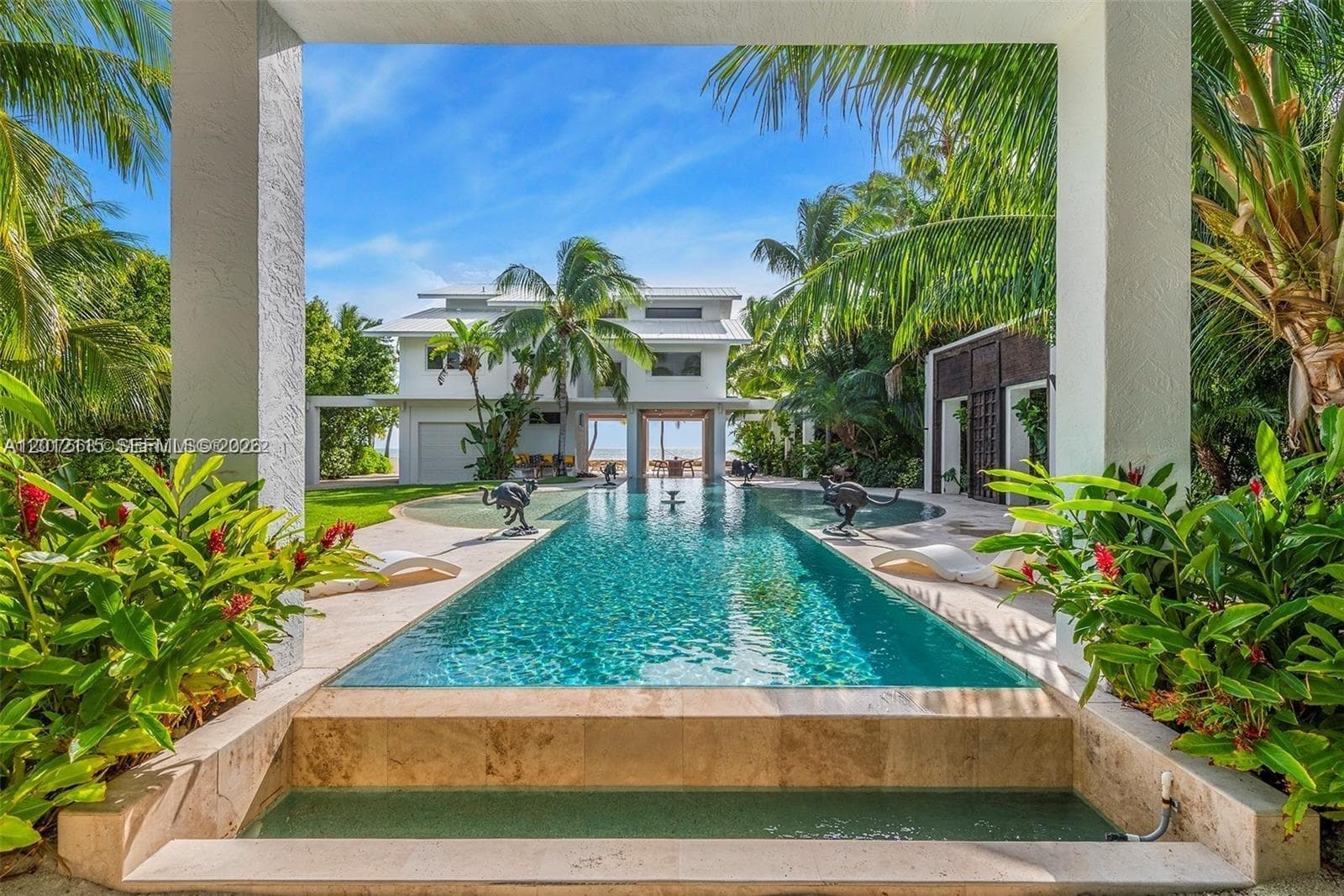 60 Ocean Front Dr, Key Largo FL 33037 photo 3