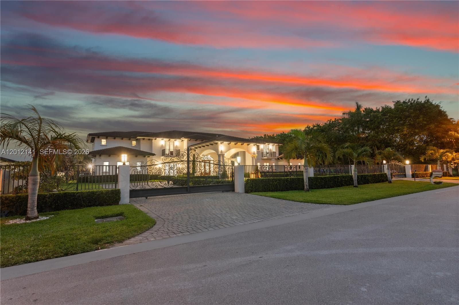 12401 SW 45th St, Miami FL 33175 photo 4