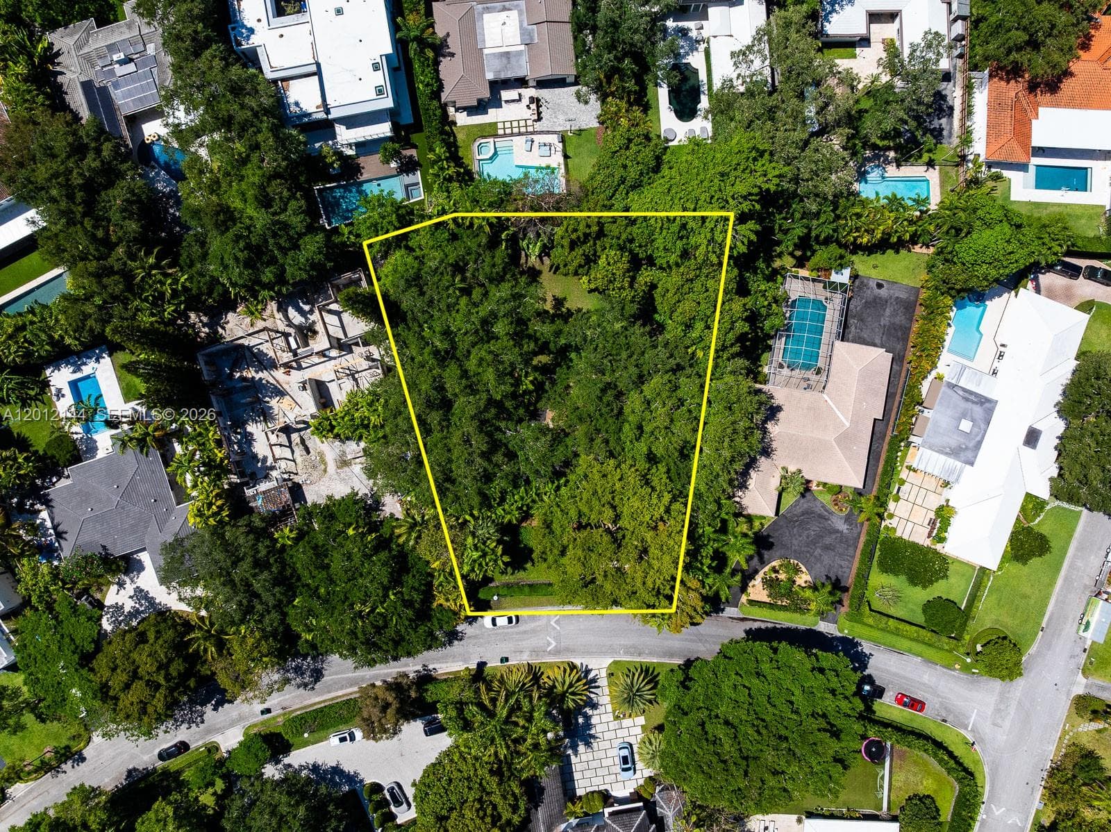 530 Melaleuca Ln, Miami FL 33137 photo 3