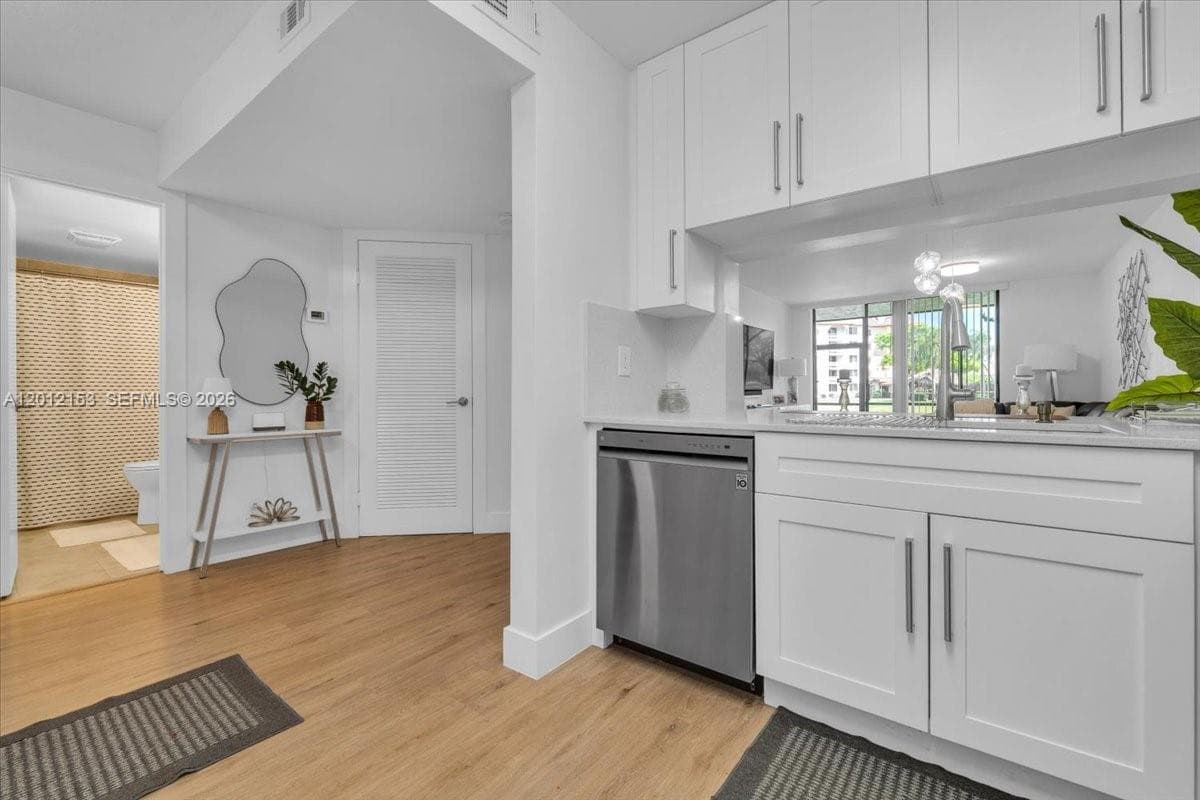 1234 S Military Trl # 1811, Deerfield Beach FL 33442 photo 2