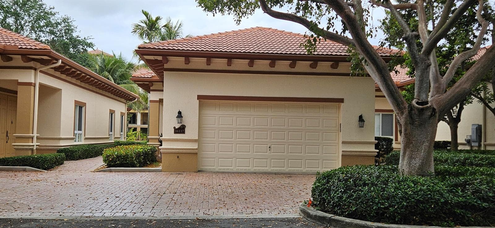 16117 Emerald Estates Drive, Weston FL 33331