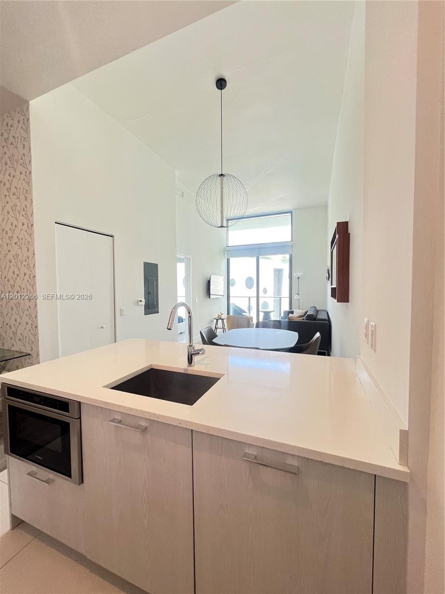 501 NE 31st St # 404, Miami, FL 33137 photo 4