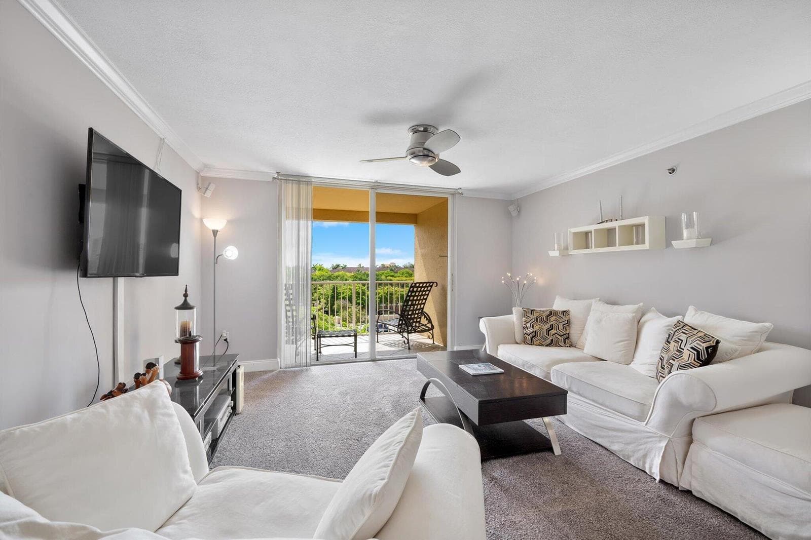 19601 E Country Club Drive # 7505, Aventura FL 33180 photo 2