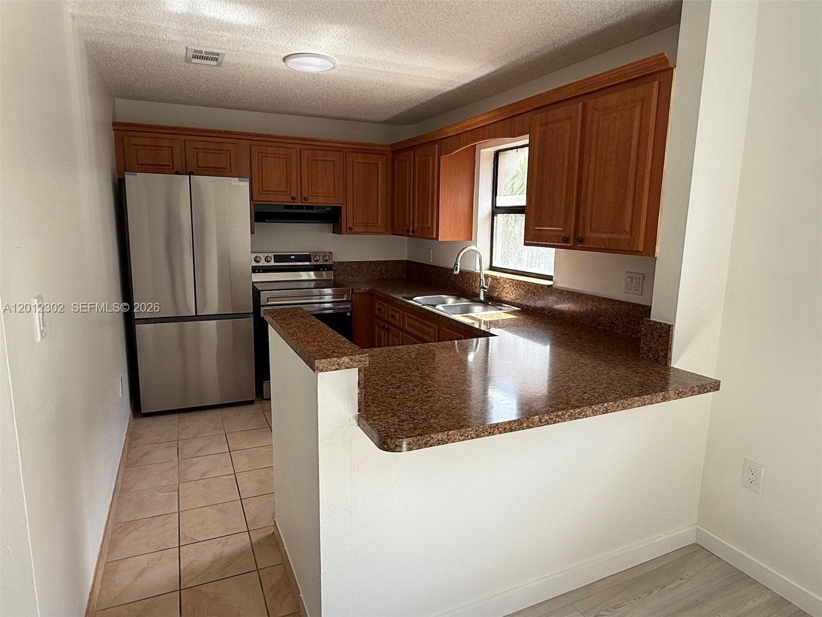 6850 NW 173rd Dr # 109, Hialeah FL 33015 photo 2