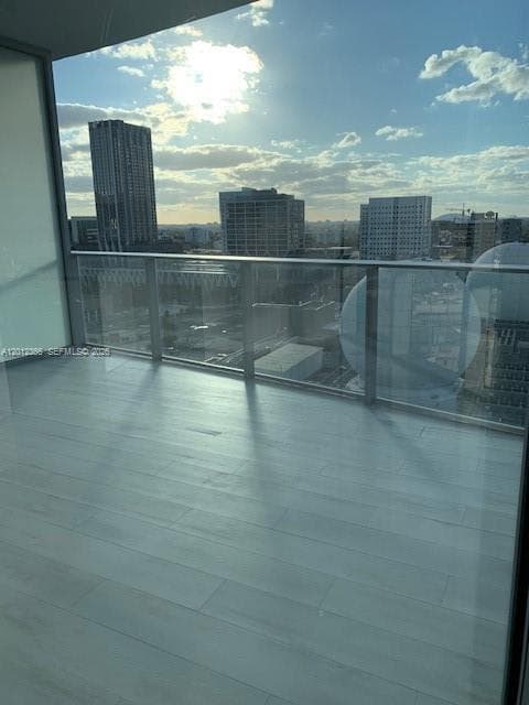 851 NE 1st Ave # 2110, Miami FL 33132 photo 4