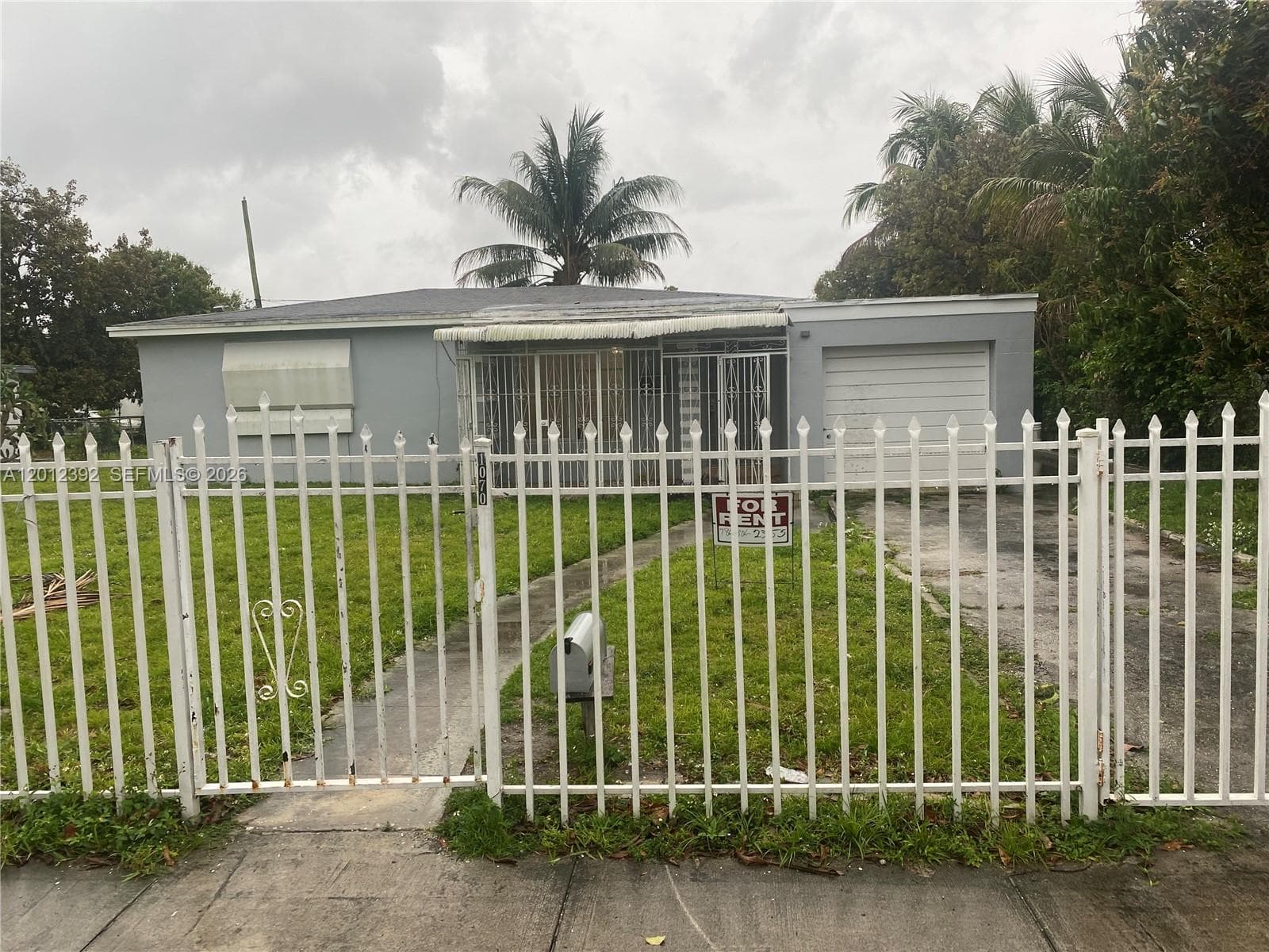 1070 NW 147th St, Miami FL 33168 photo 2