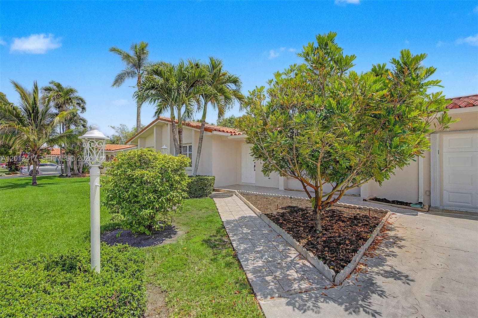 11380 SW 131st St, Miami FL 33176 photo 2