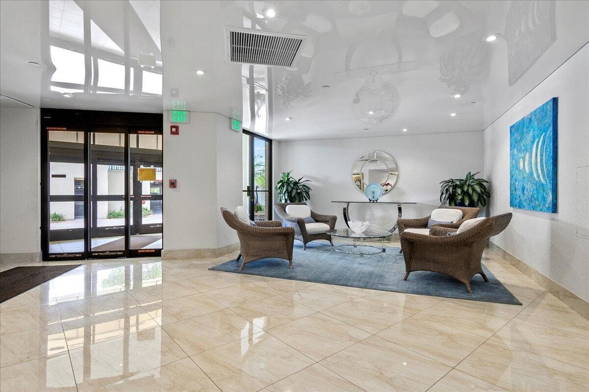 5420 N Ocean Drive # 1705, Singer Island FL 33404 photo 4