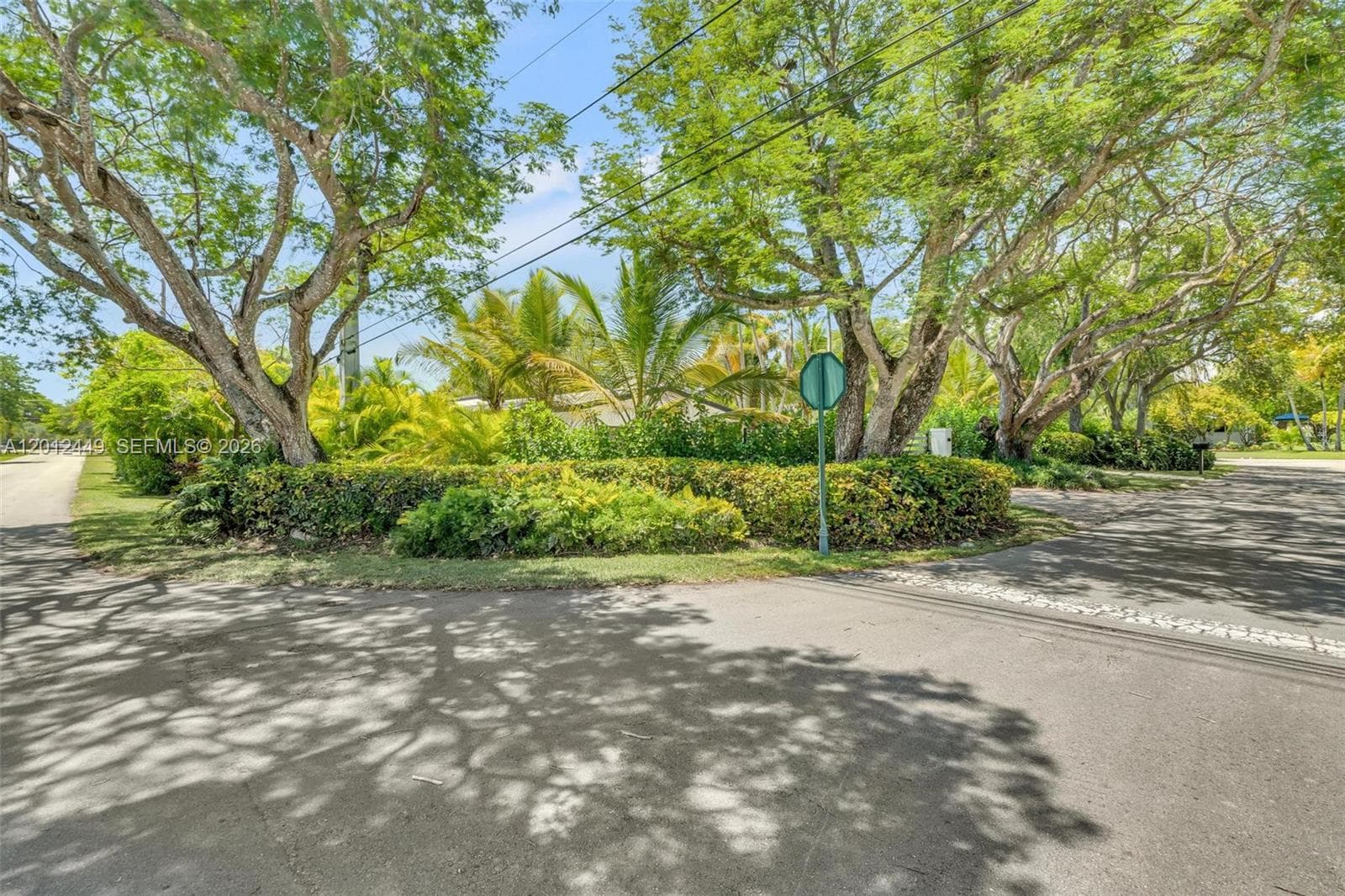 6200 SW 118th St, Pinecrest FL 33156 photo 2