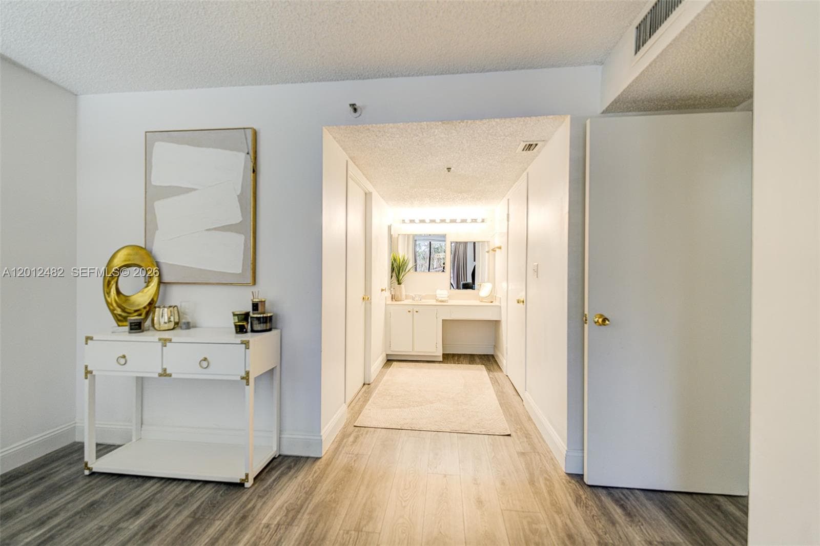 210 174th St # 312, Sunny Isles Beach, FL 33160 photo 5