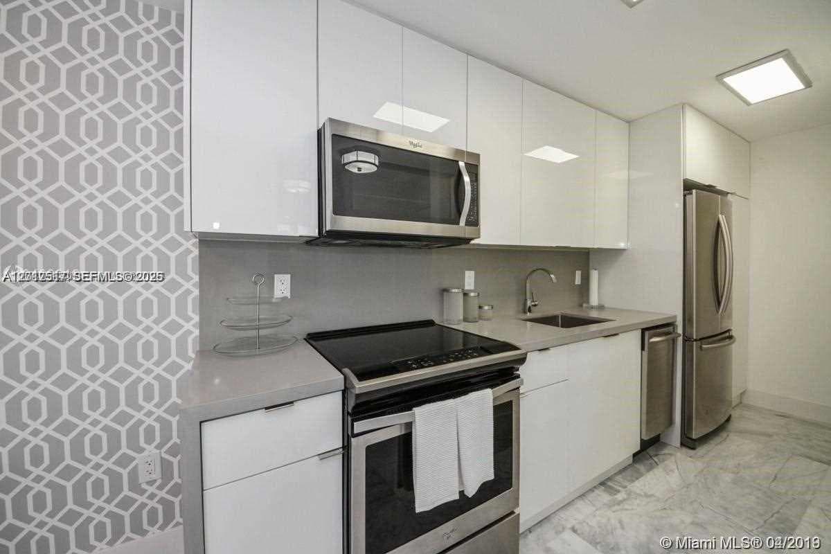 1255 Collins Ave # 507, Miami Beach, FL 33139 photo 3