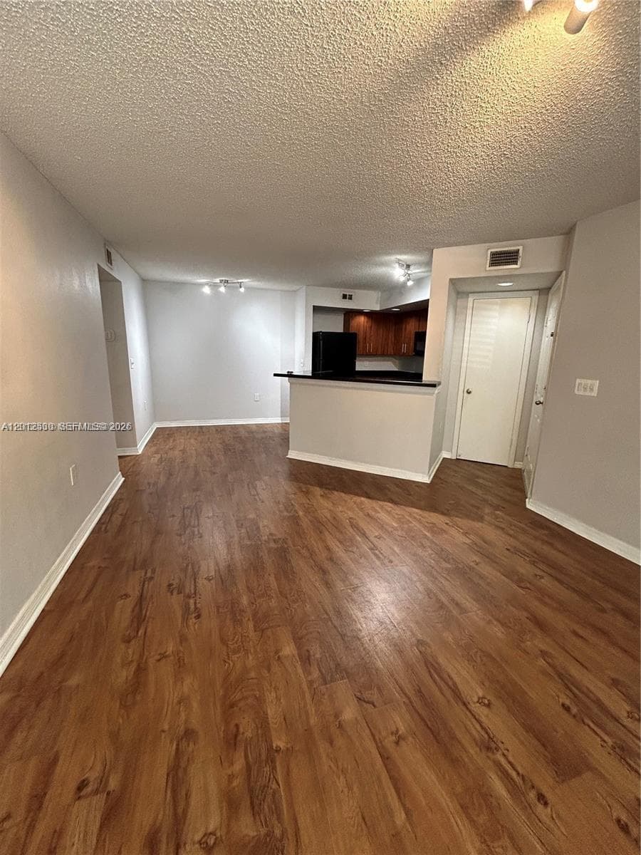 701 Vista Isles Dr # 1614, Sunrise FL 33325