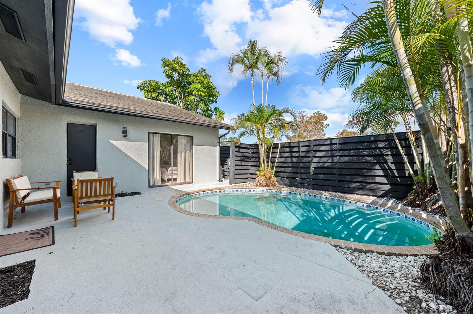 1277 Periwinkle Place, Wellington FL 33414 photo 2