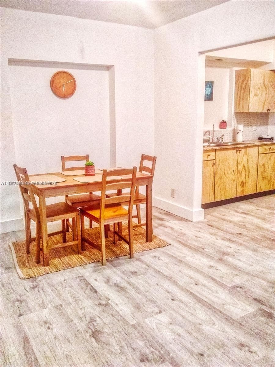 142 NE 56th St # A, Miami, FL 33137 photo 4