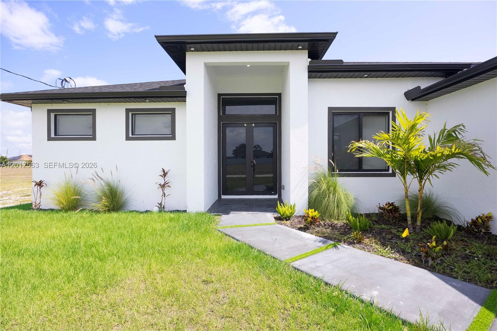 3605 NW 38th Ln, Cape Coral FL 333993 photo 2