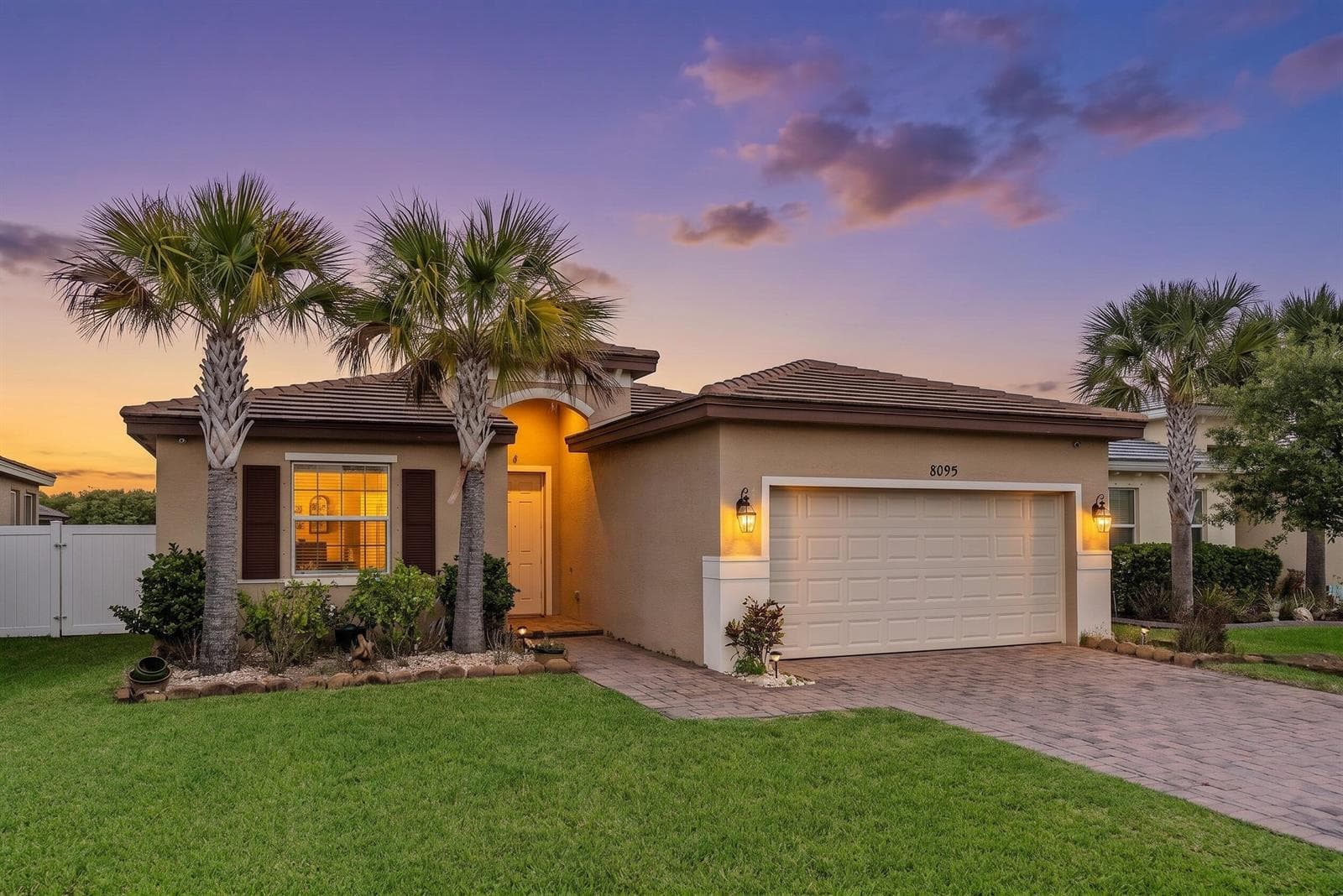 8095 NW Greenbank Circle, Port St. Lucie FL 34987 photo 2