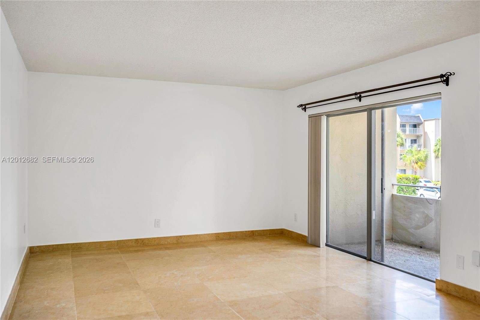 7757 SW 86th St # 213, Miami FL 33143 photo 3