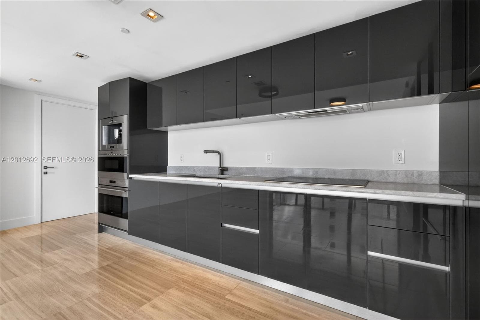 1451 Brickell Ave # 1002, Miami, FL 33131 photo 5