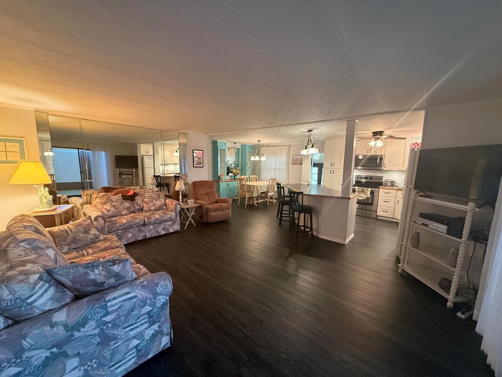 8044 SE Patriot Avenue, Hobe Sound FL 33455 photo 4