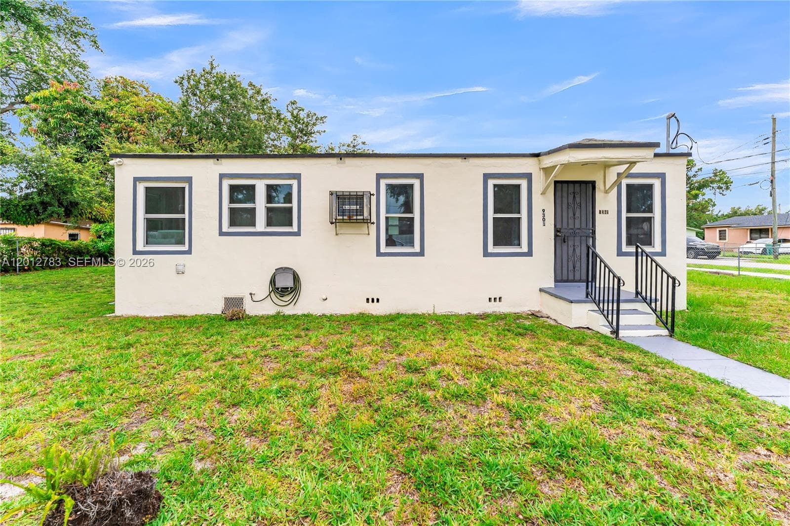 9301 NW 20th Ave, Miami FL 33147 photo 4