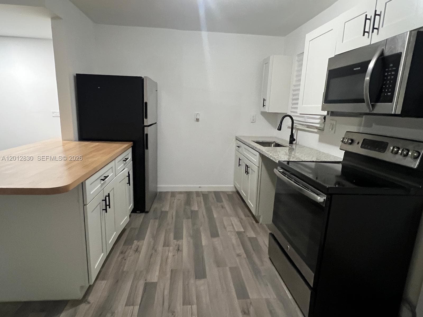 1560 NE 151st St # 102, Miami FL 33162 photo 4