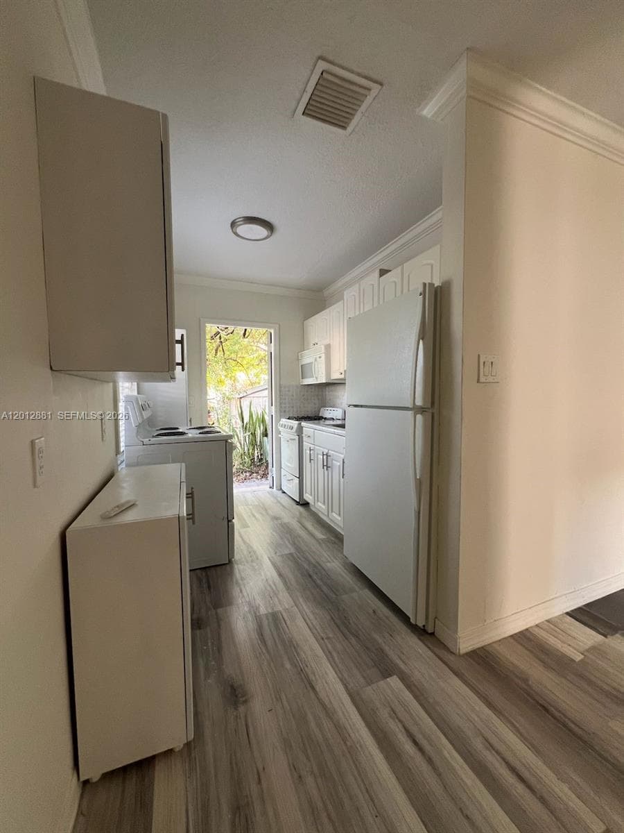 915 N 19th Ave, Hollywood FL 33020 photo 4