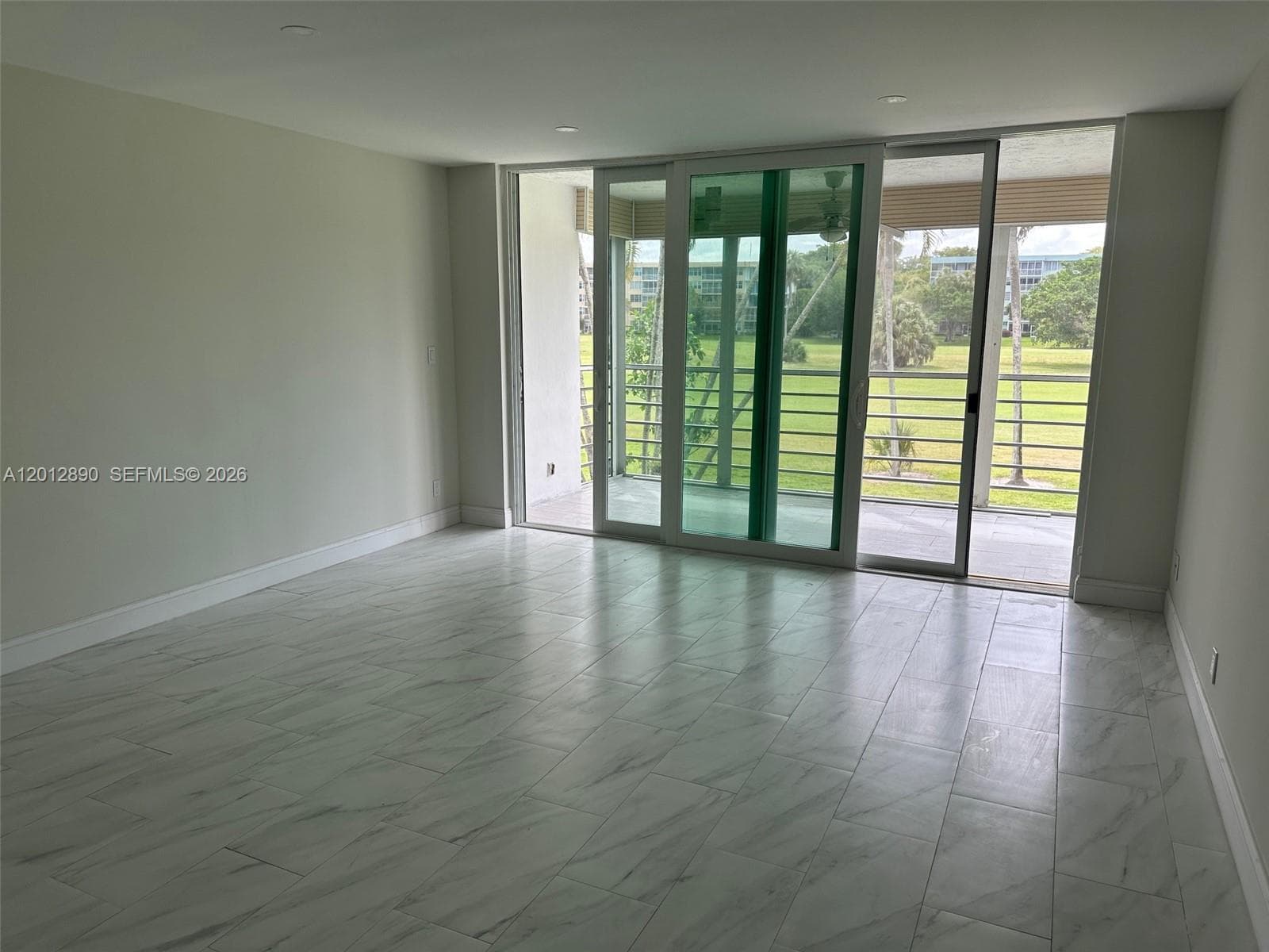 903 Cypress Ter # 205, Pompano Beach FL 33069 photo 5
