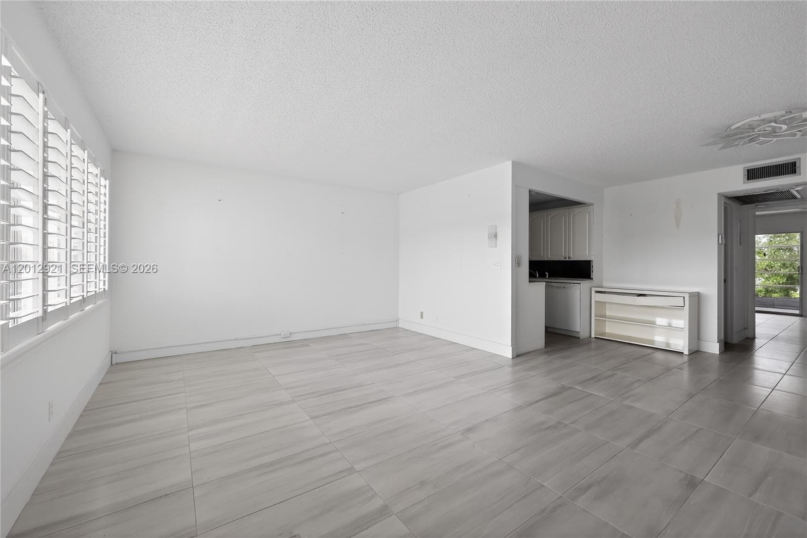 3023 Cambridge B # 3023, Deerfield Beach FL 33442 photo 5
