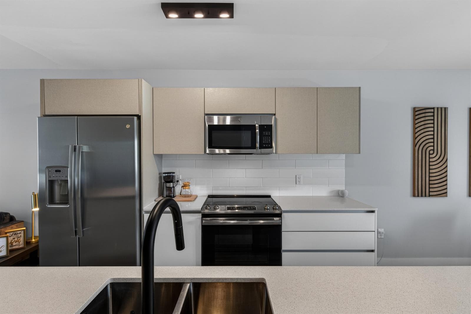 2535 NE 193rd Street # 3203, Miami FL 33180 photo 4